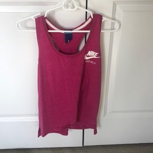 Nike tank!!